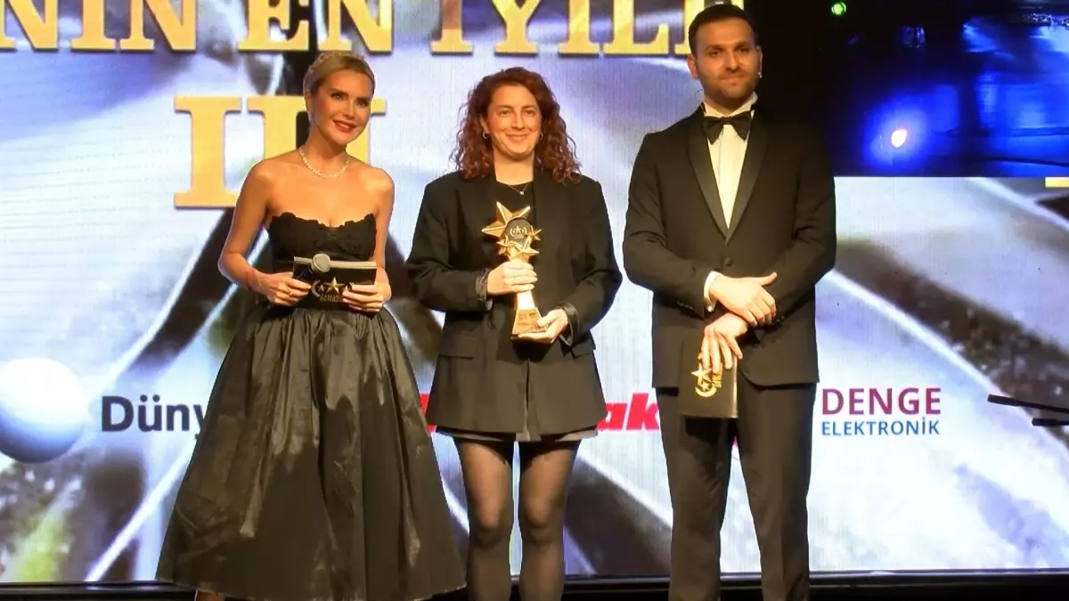 Zamanın En İyileri 3 Ödül Töreni’nde DHA ve CNN Türk’e Büyük Ödül